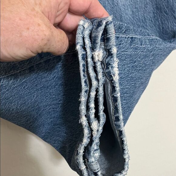 Anthropologie SWK See Worn Kept The Girlfriend Distressed Classic Denim Jeans - Picture 4 of 16